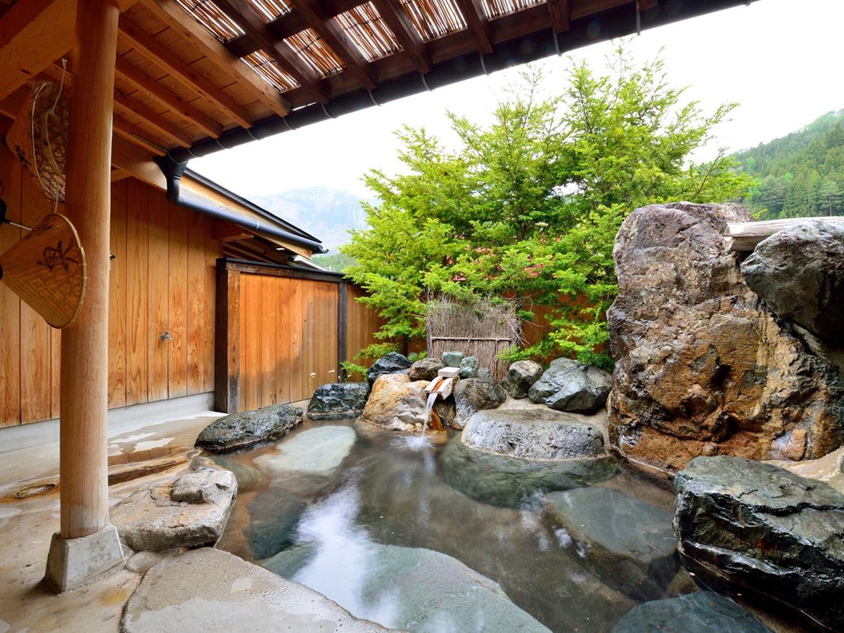 Ryori Ryokan Okuhida Sansoan Kyoya Takayama  Exterior photo